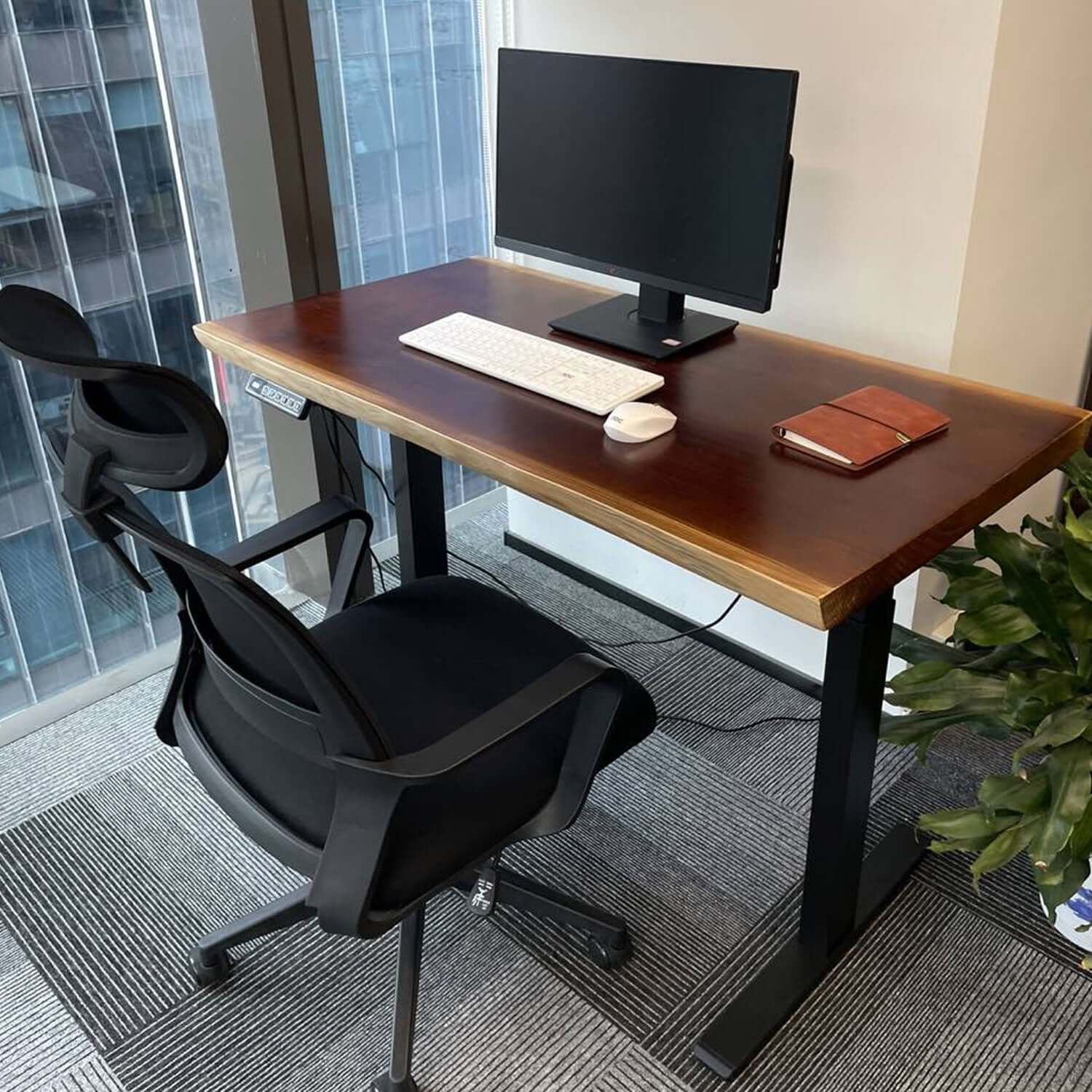 Height Adjustable Working Desk