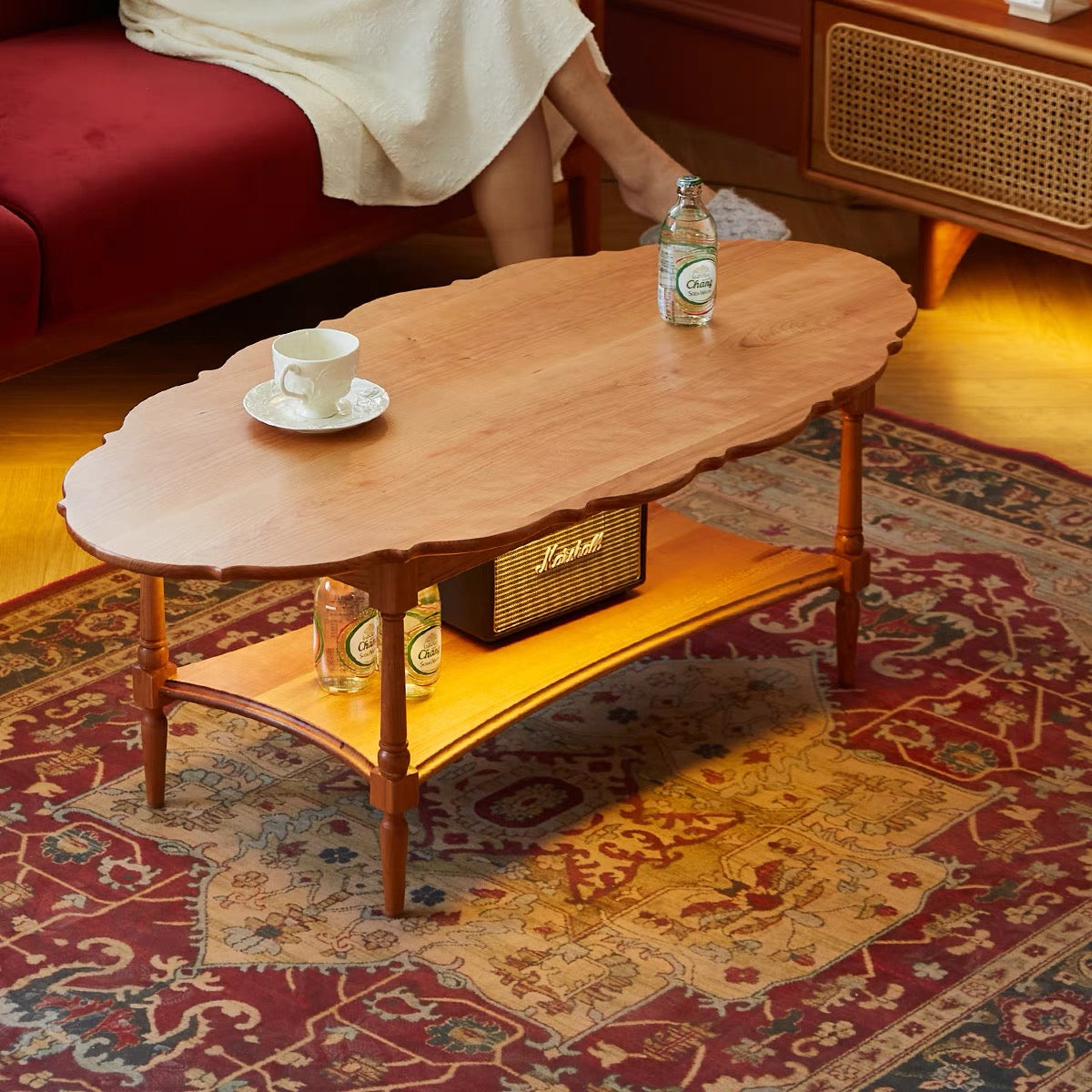 Vintage-Style 2-Tier Coffee Table